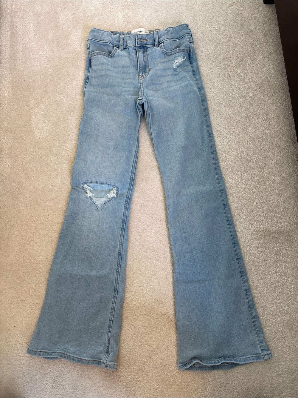 abercrombie kids Light Blue Flare Jeans with Distressed Knee - size 9/10 Long